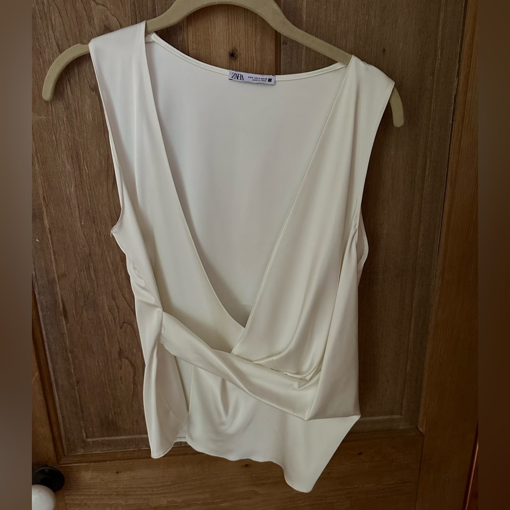 Zara Cream Sleeveless Women's Top